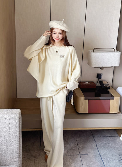 Max NEW Wool three-piece set