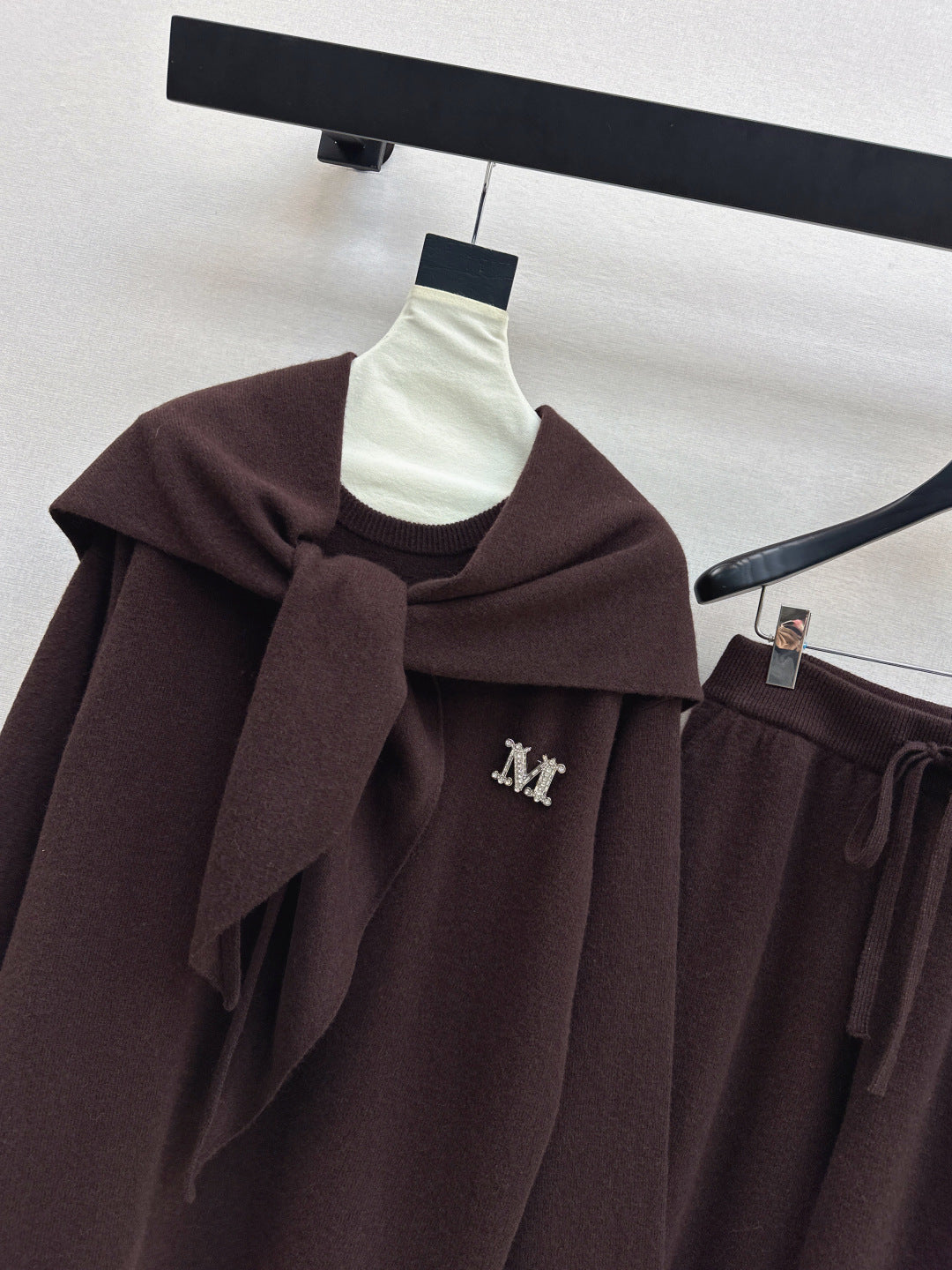 Max NEW Wool three-piece set