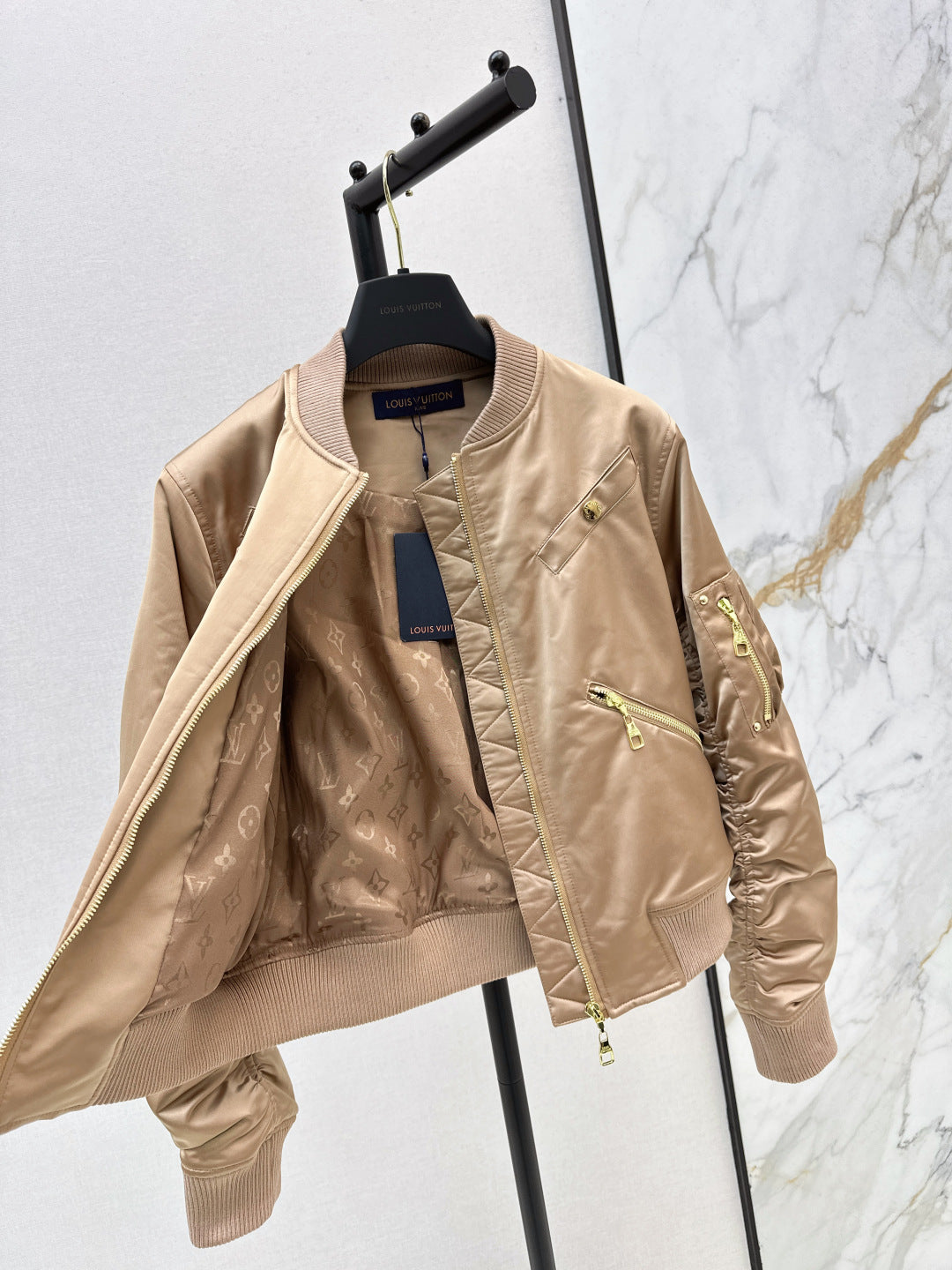 Louis NEW zipper jacket