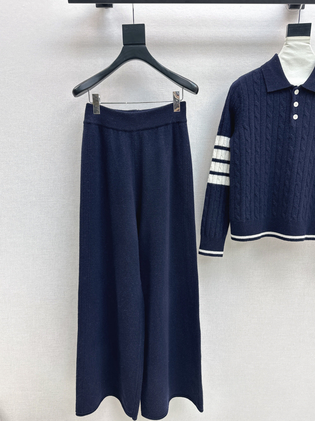 Thom NEW knitted suit