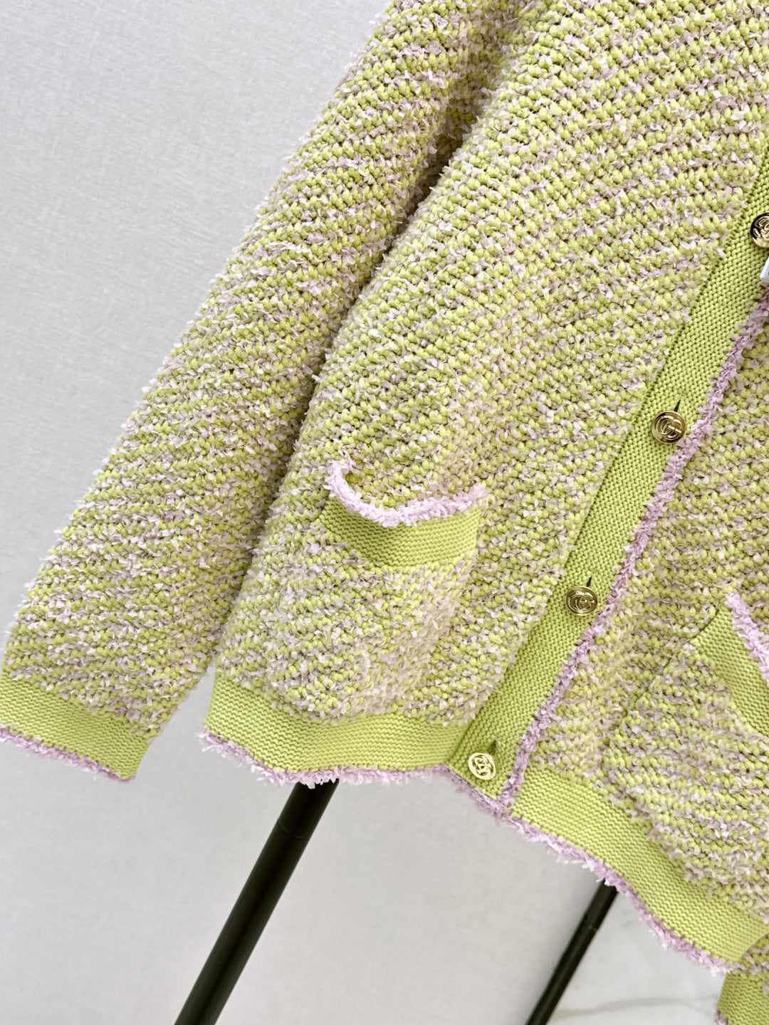 Guc NEW knitted cardigan