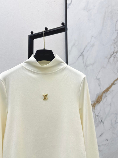 Louis NEW turtleneck shirt