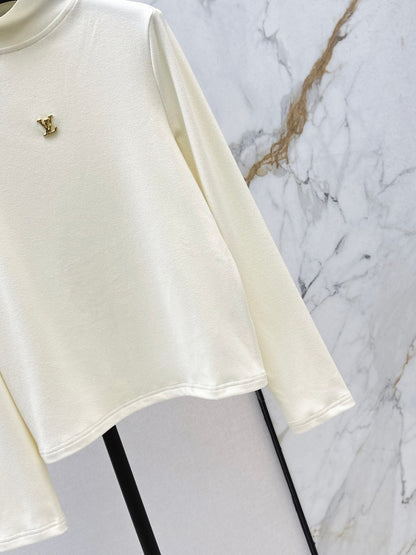 Louis NEW turtleneck shirt