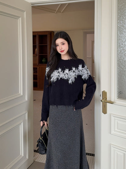 Es NEW Crew neck sweater