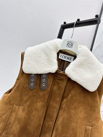 LoE NEW fur vest