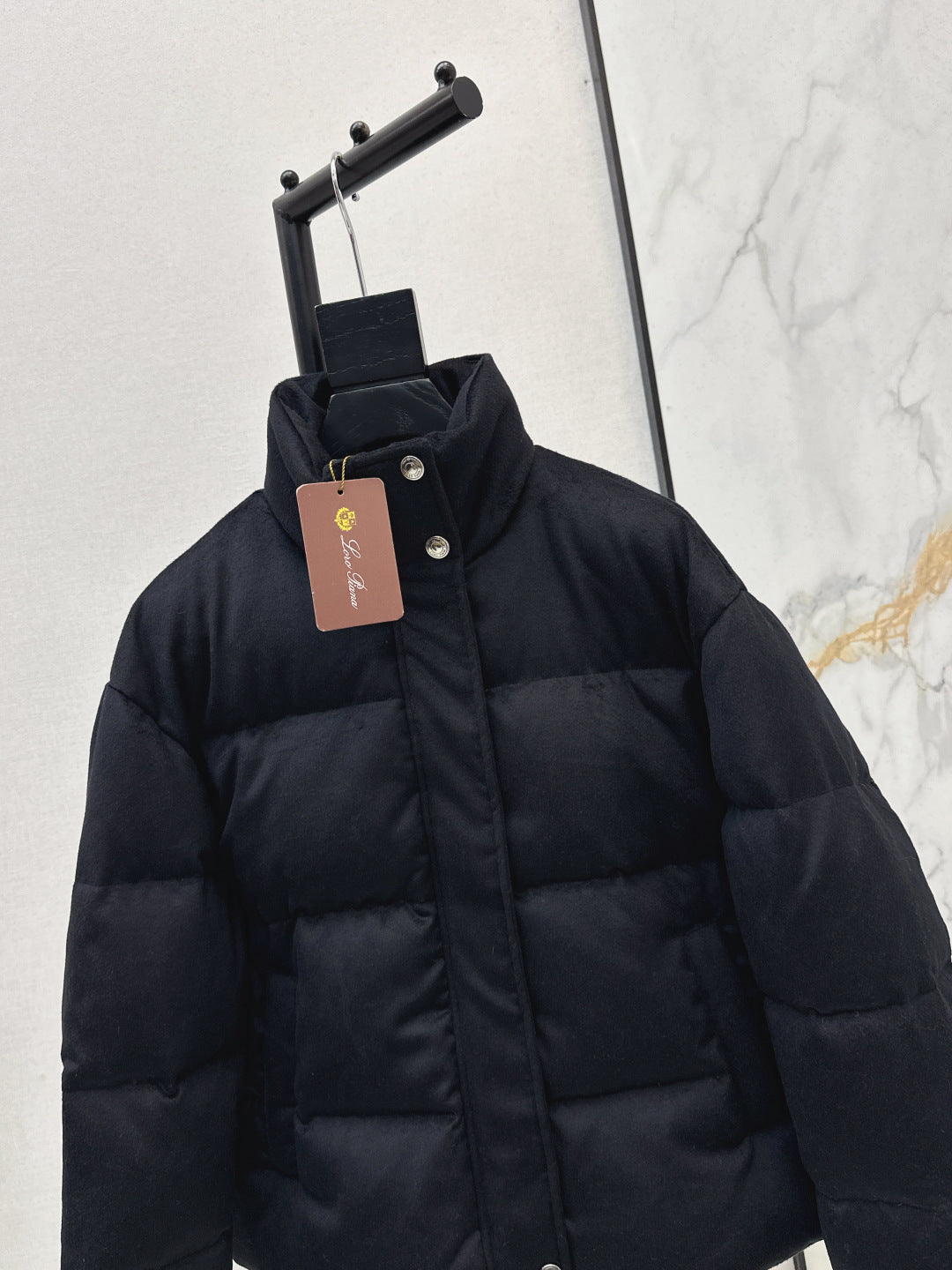 Loro NEW down jacket