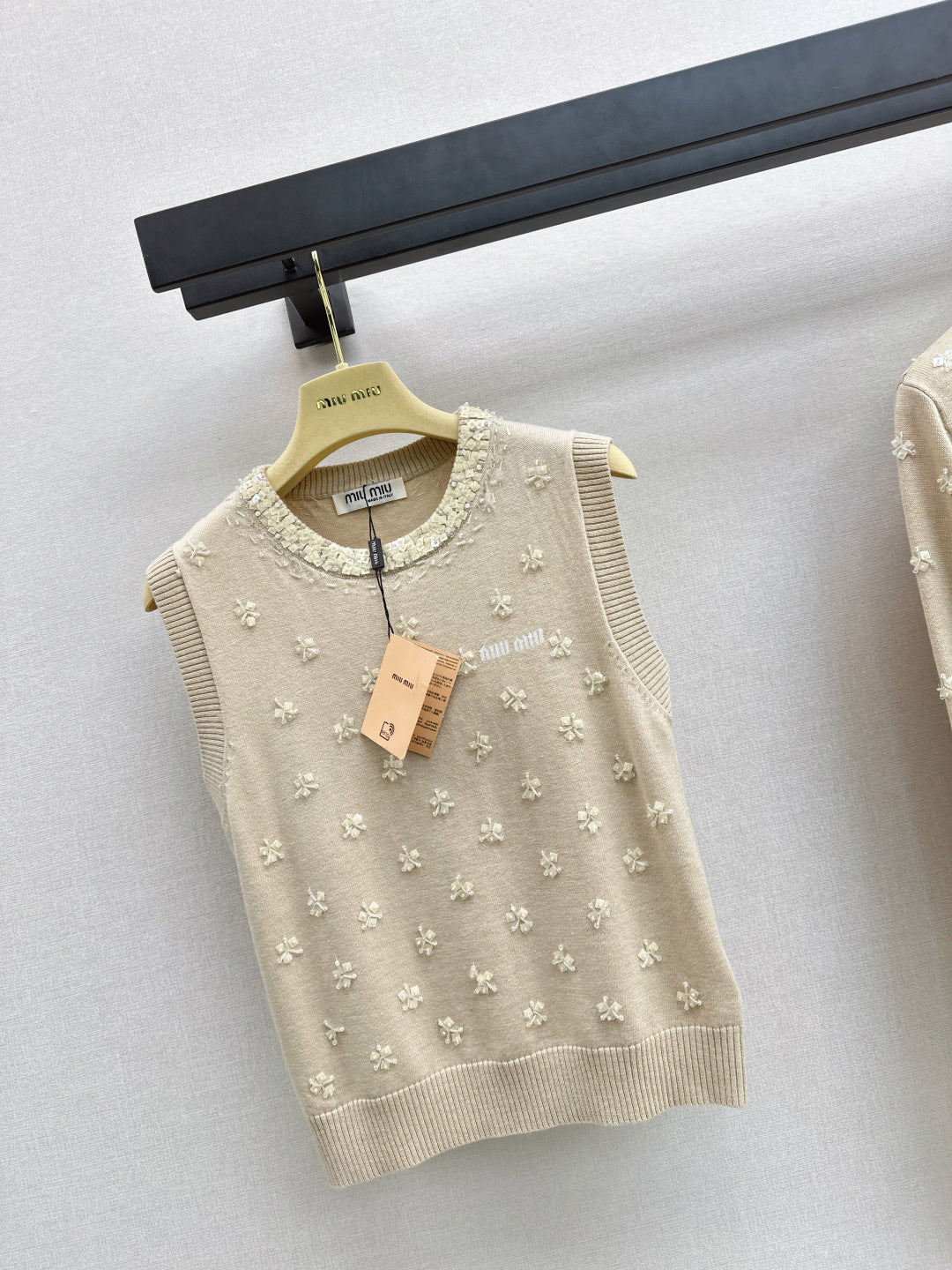 Miu NEW knitted vest