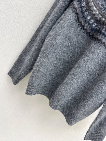 Loro NEW knitted sweater