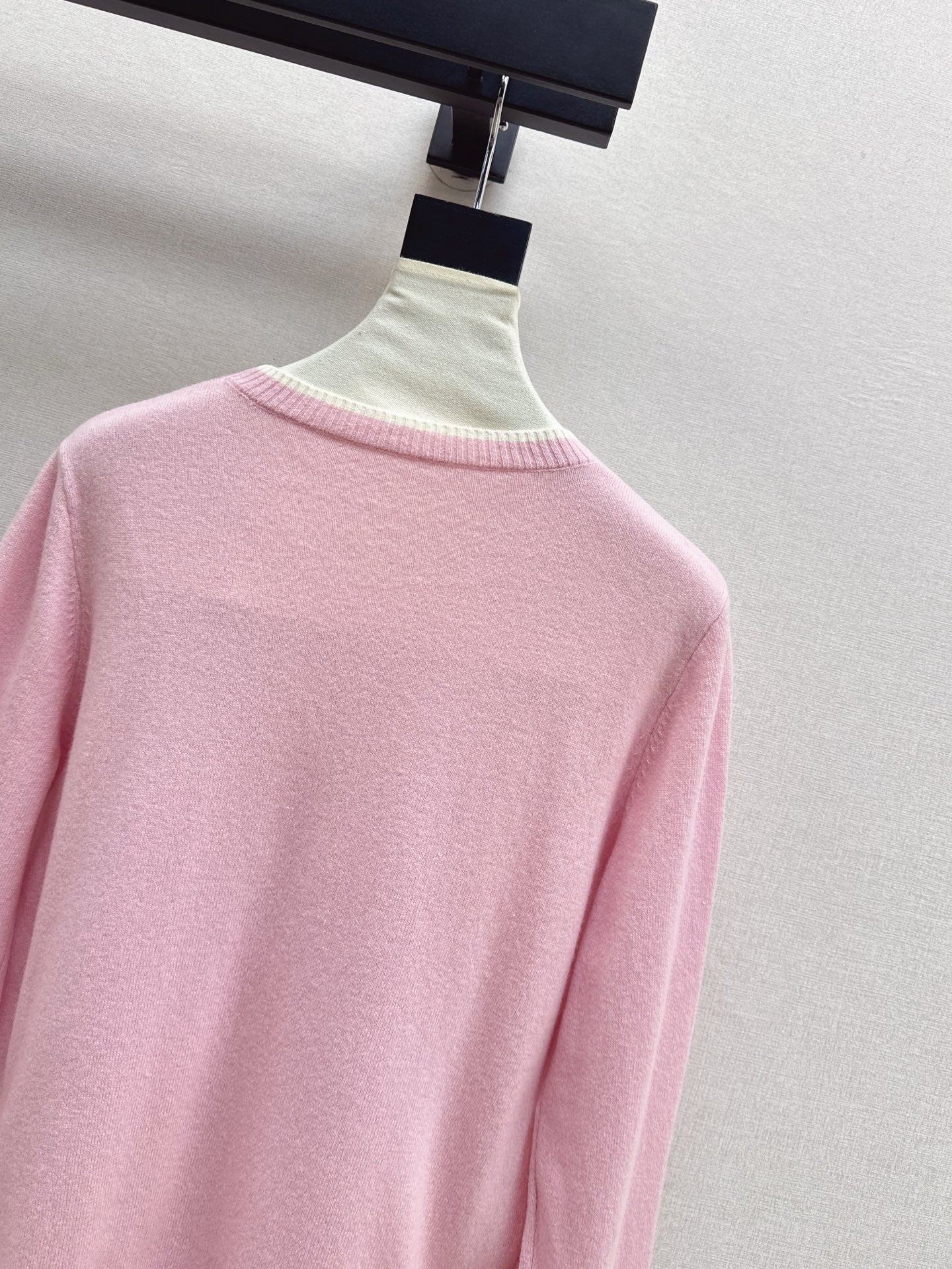 CD NEW Embroidered sweater