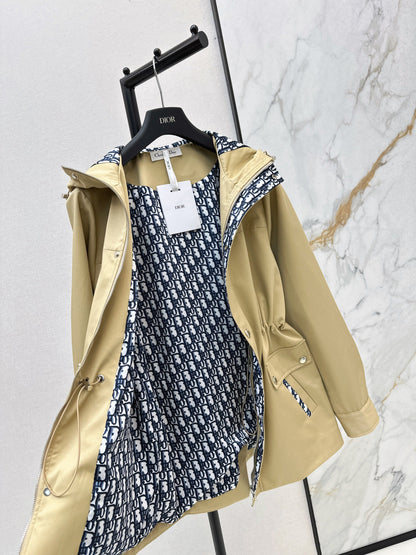 CD NEW Hooded trench coat