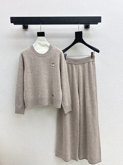 Ral NEW knitted suit