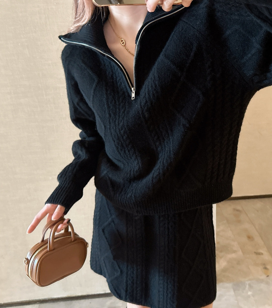 Loro NEW knitted suit