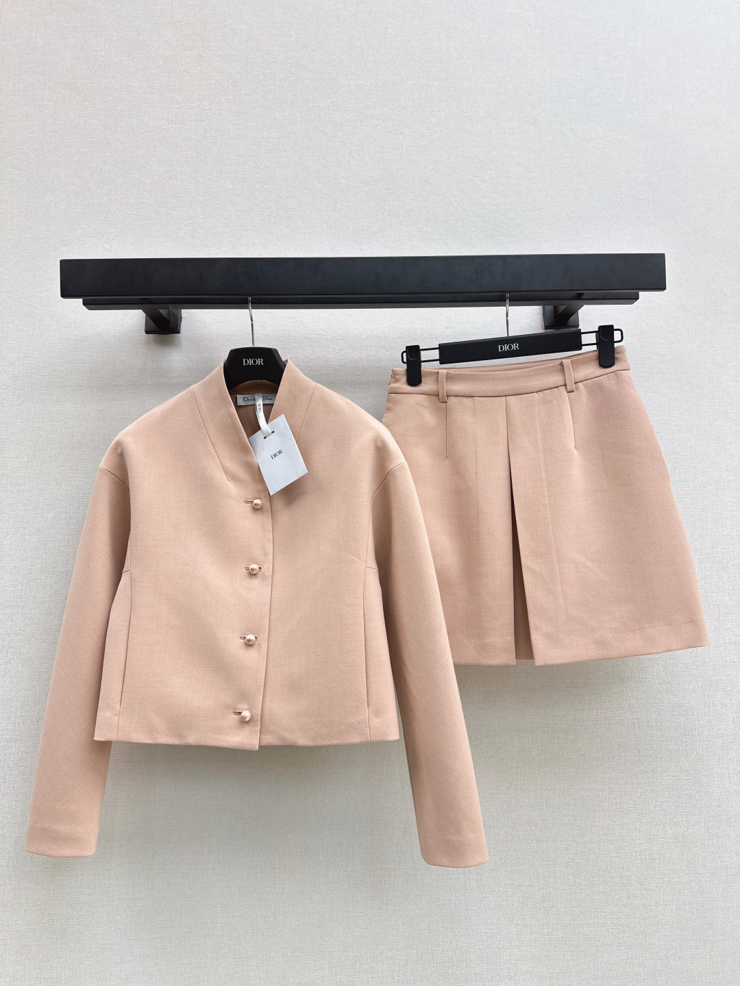 CD NEW Pearl button coat and skirt set
