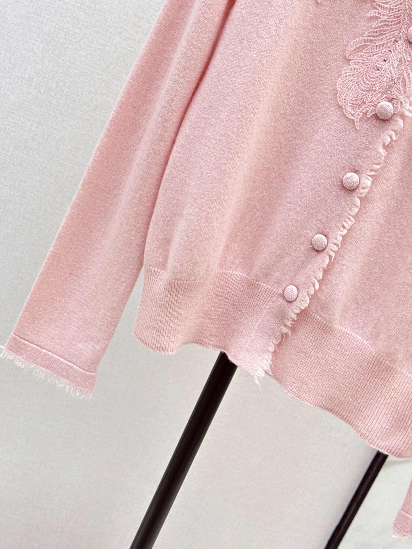 Es NEW V-neck cardigan