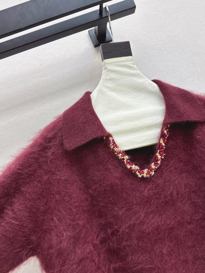 Chan NEW V-neck sweater