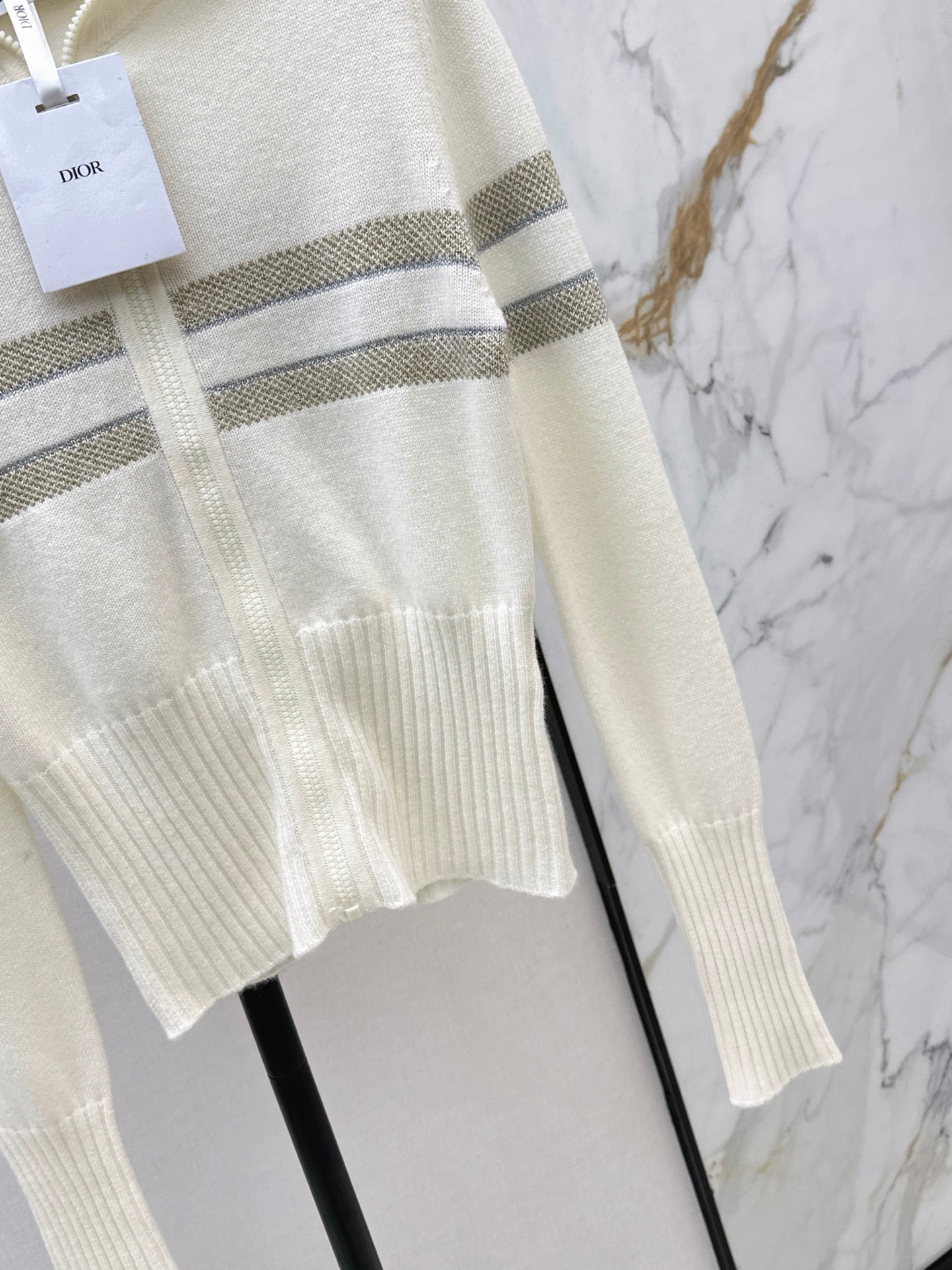 CD NEW cashmere cardigan