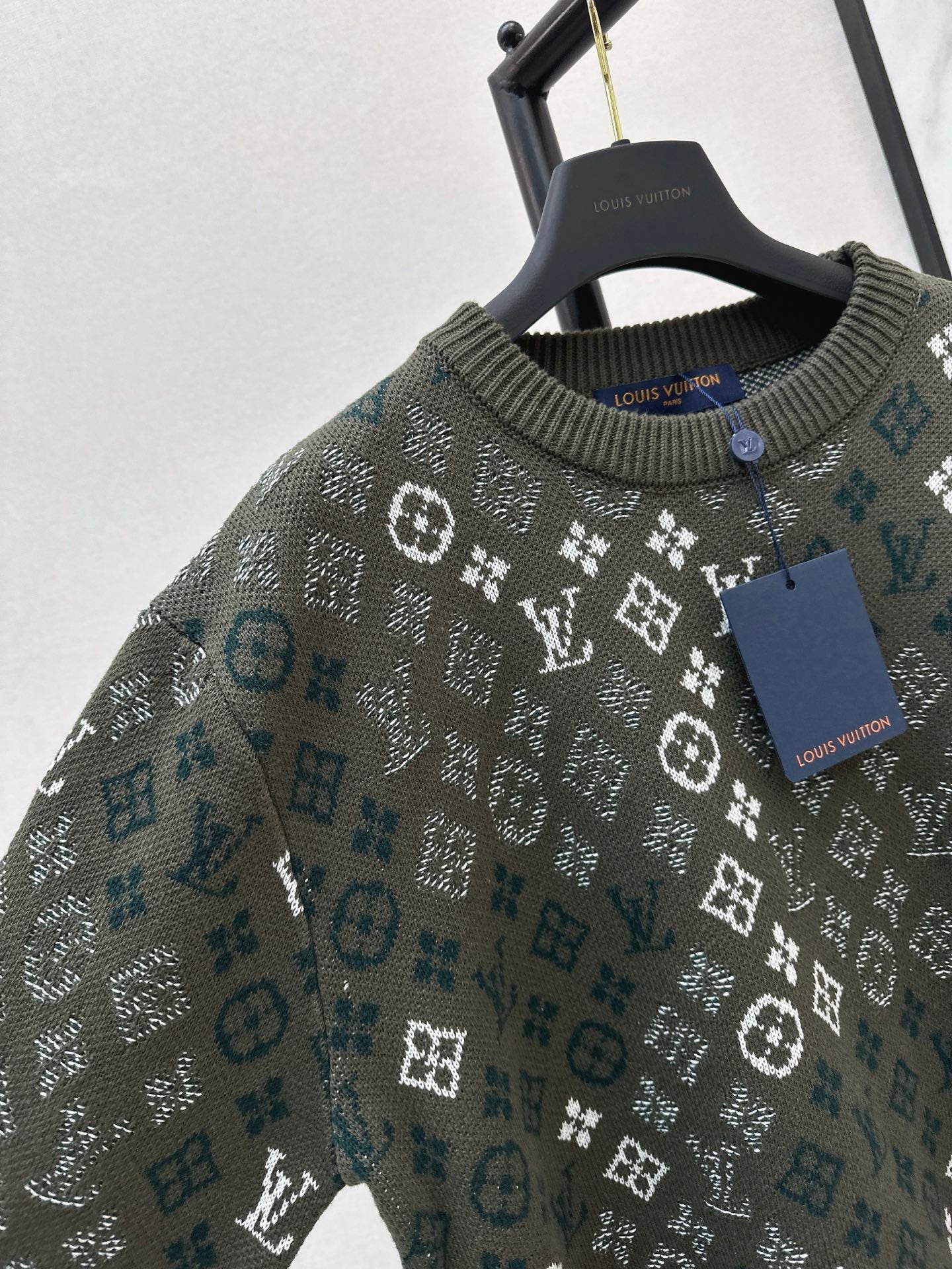 Louis NEW Crew neck sweater