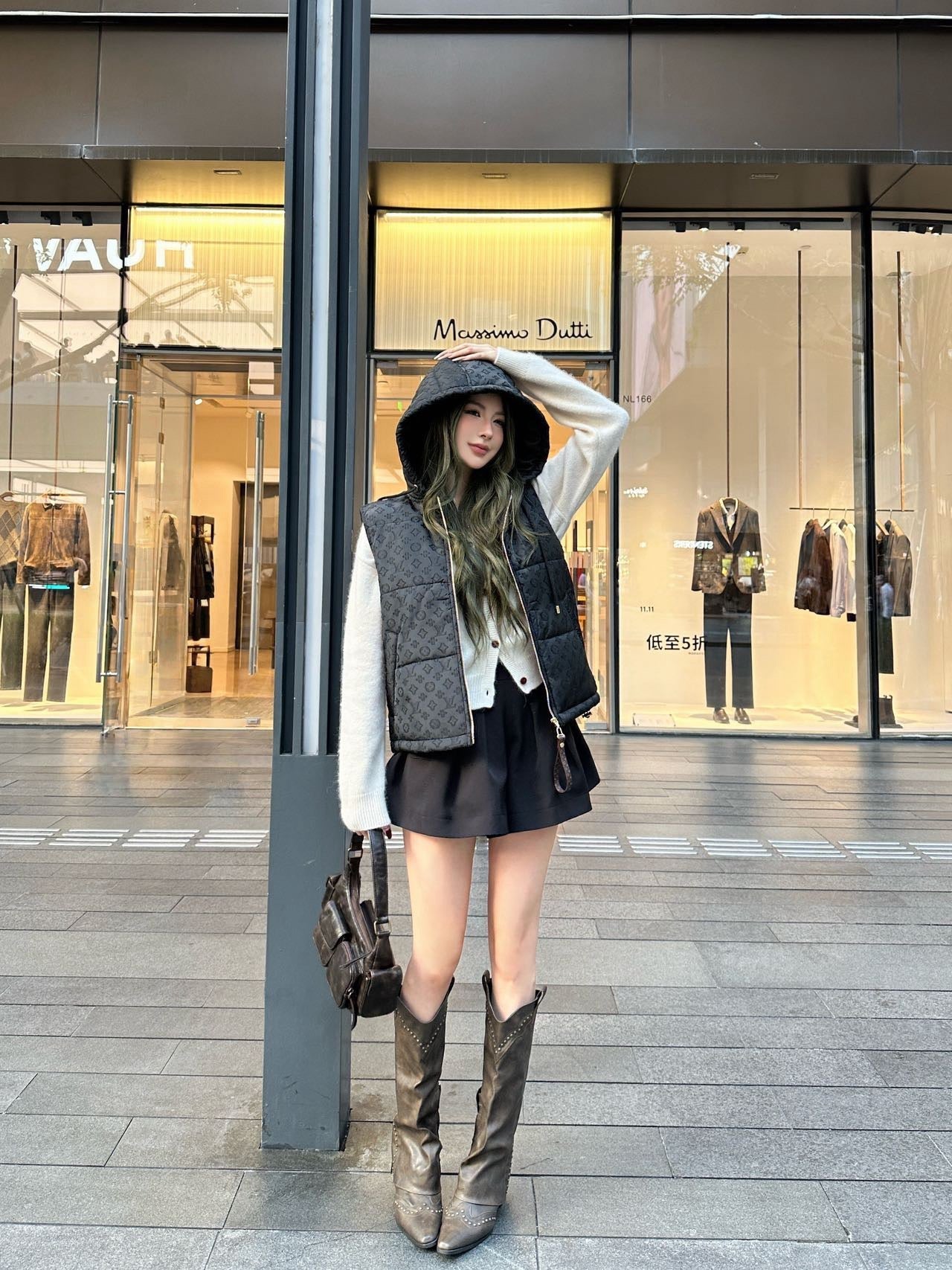 Louis NEW Hooded Vest