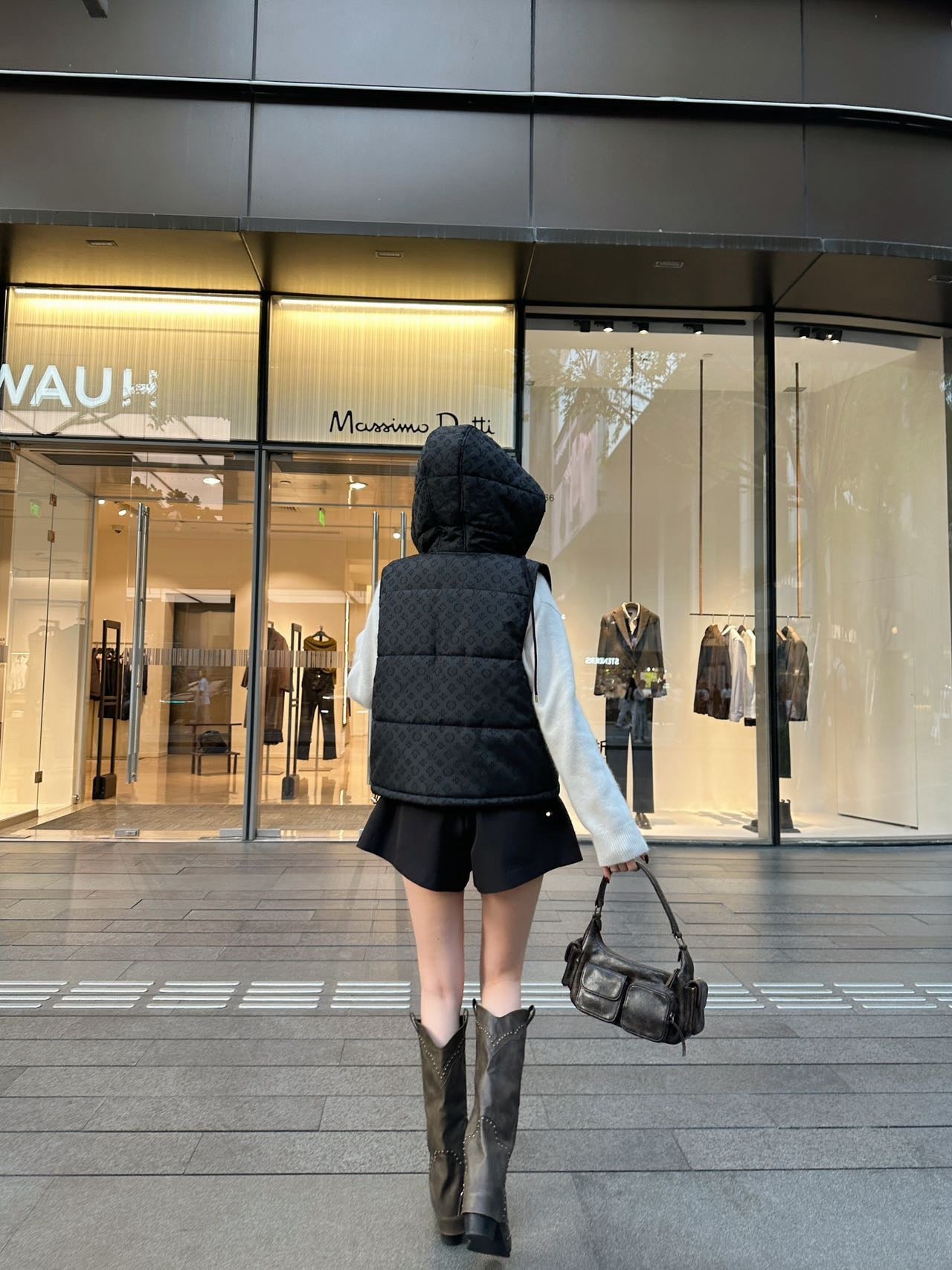 Louis NEW Hooded Vest