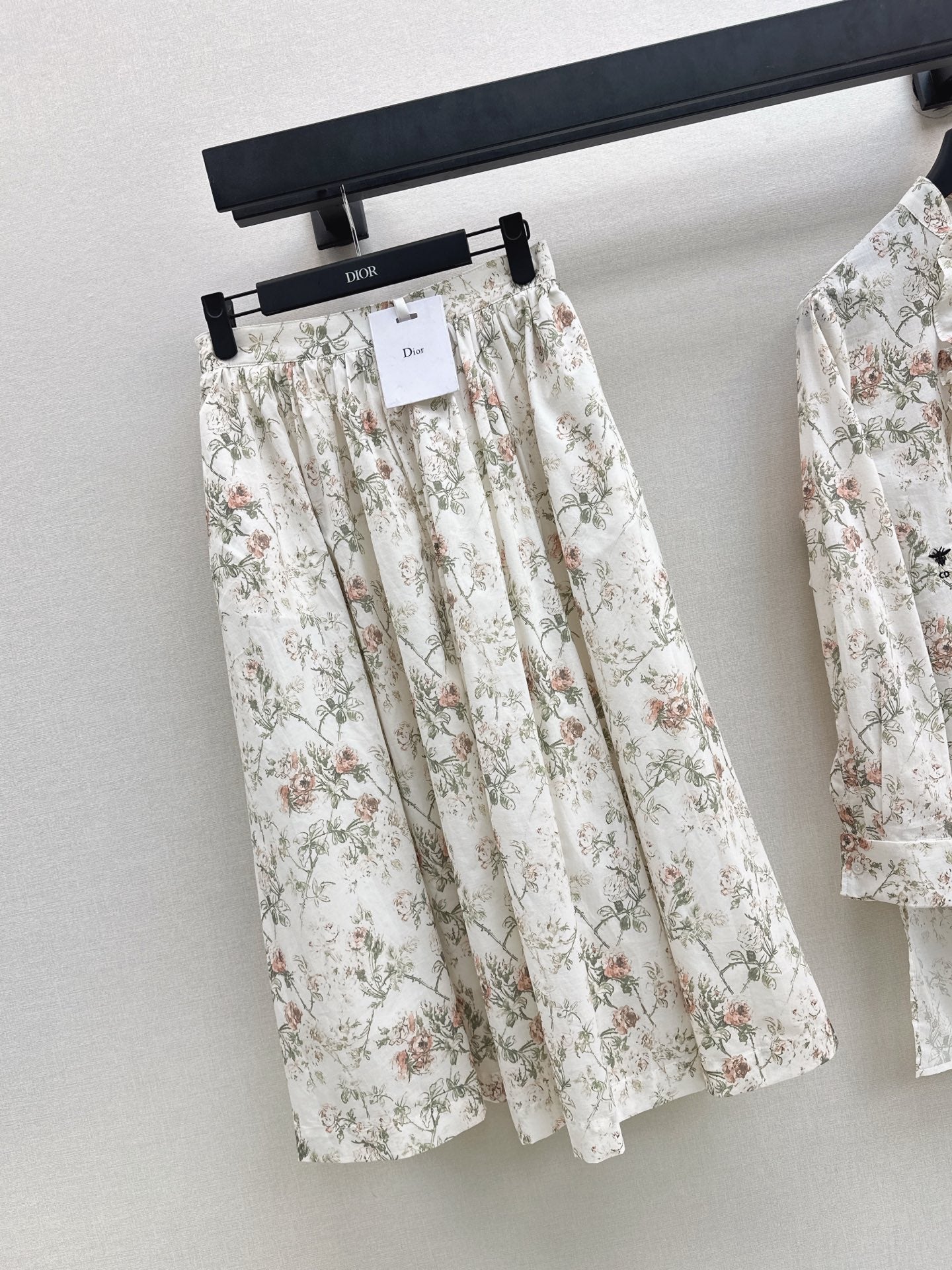 CD NEW floral skirt