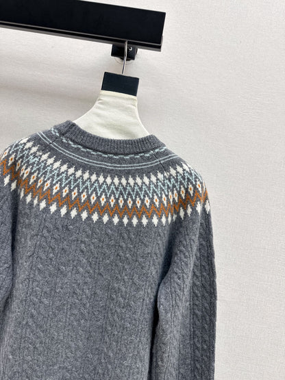 Ral NEW Crew neck sweater