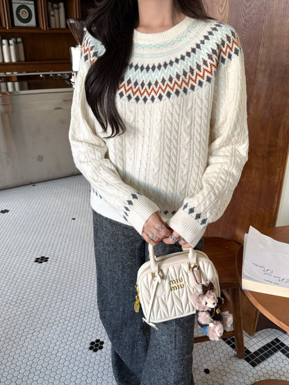 Ral NEW Crew neck sweater