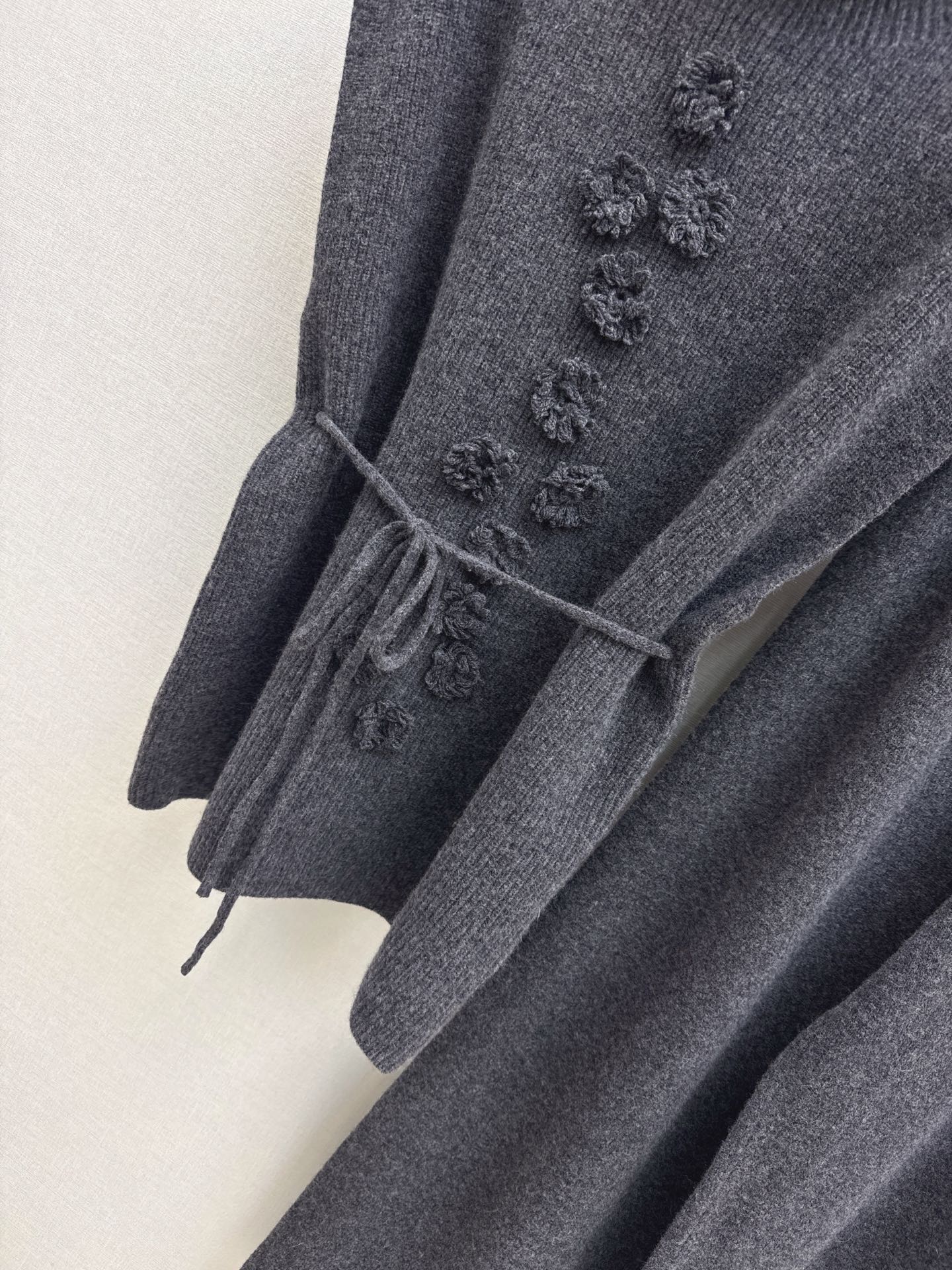 Chan NEW Sleeveless knitted set