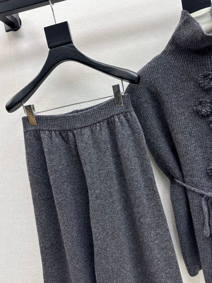 Chan NEW Sleeveless knitted set