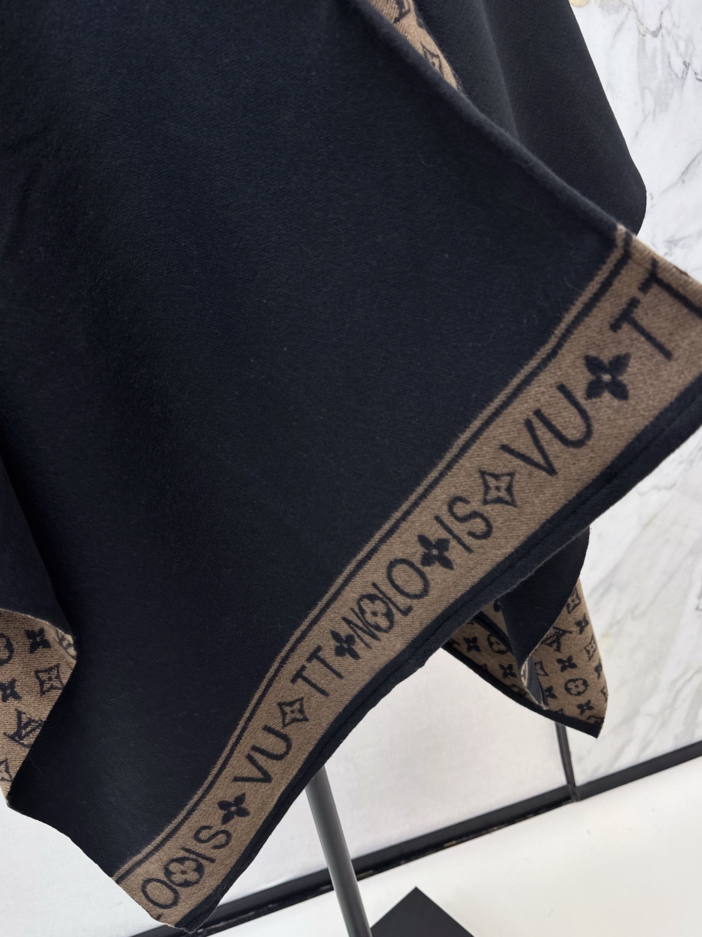 Louis NEW Wool shawl cape