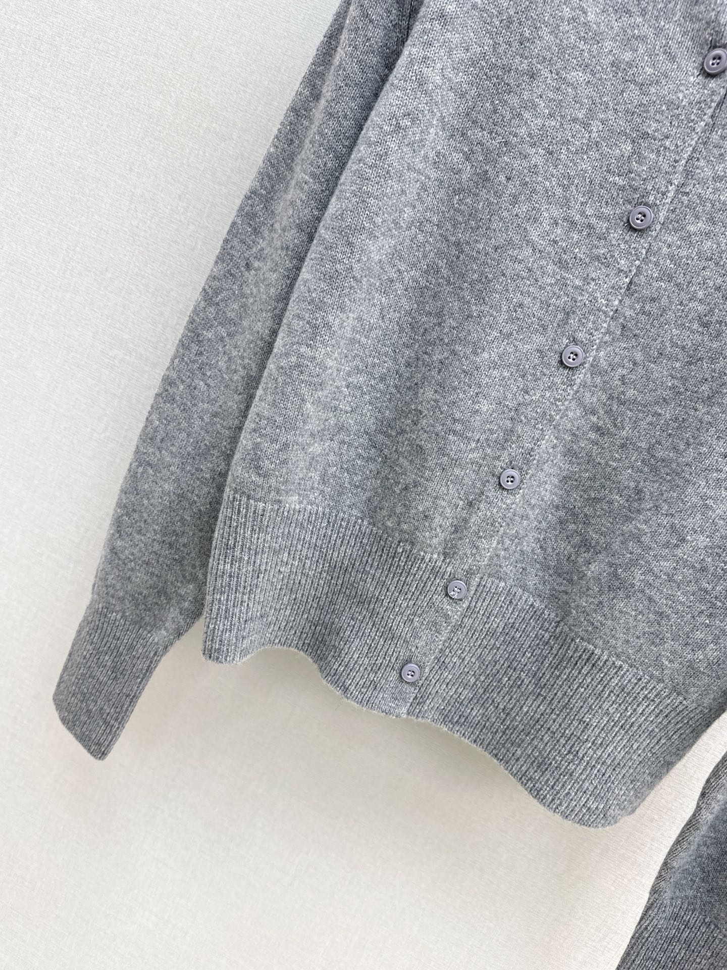 Ral NEW knitted cardigan