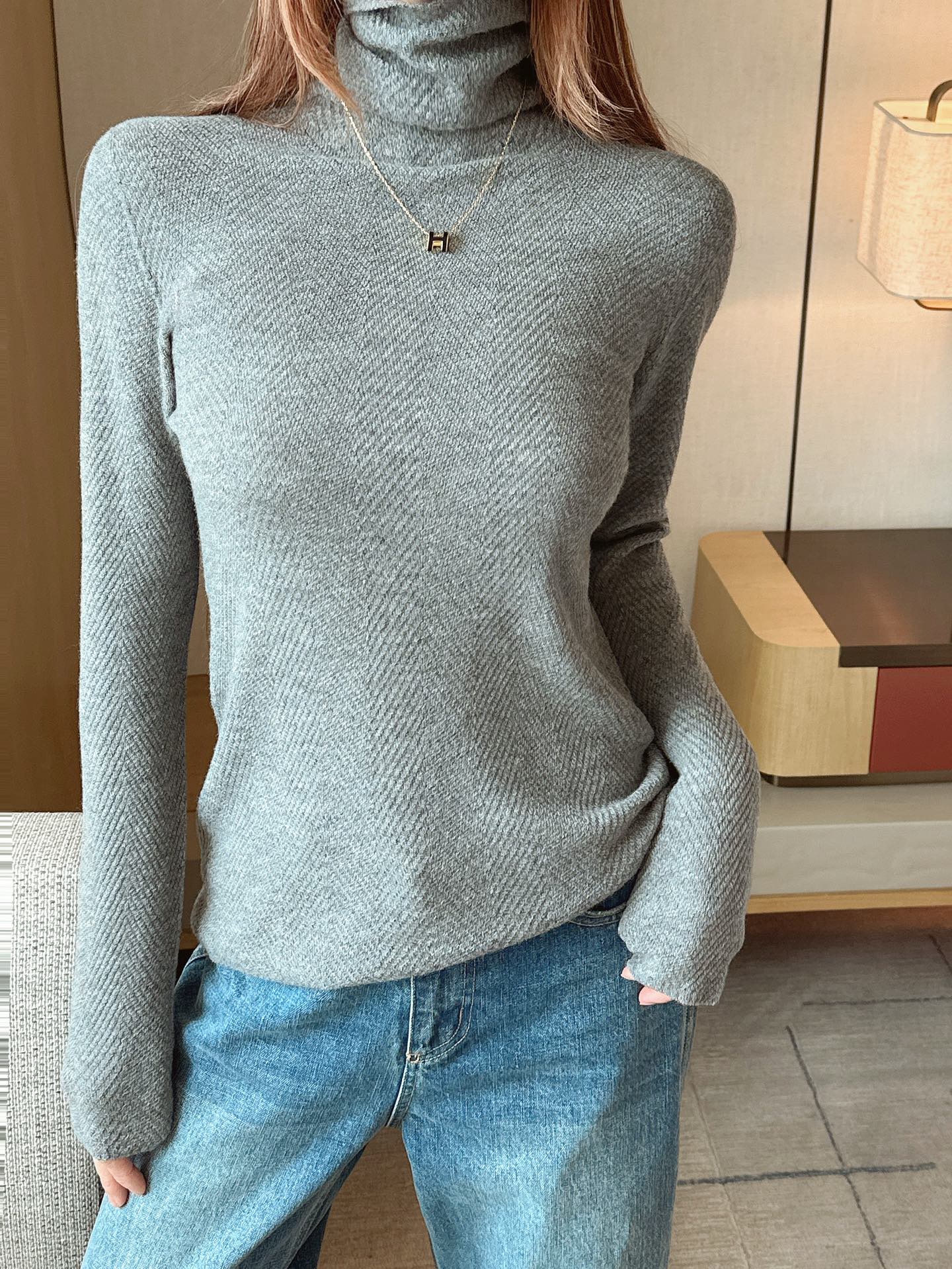 Loro NEW turtleneck base layer