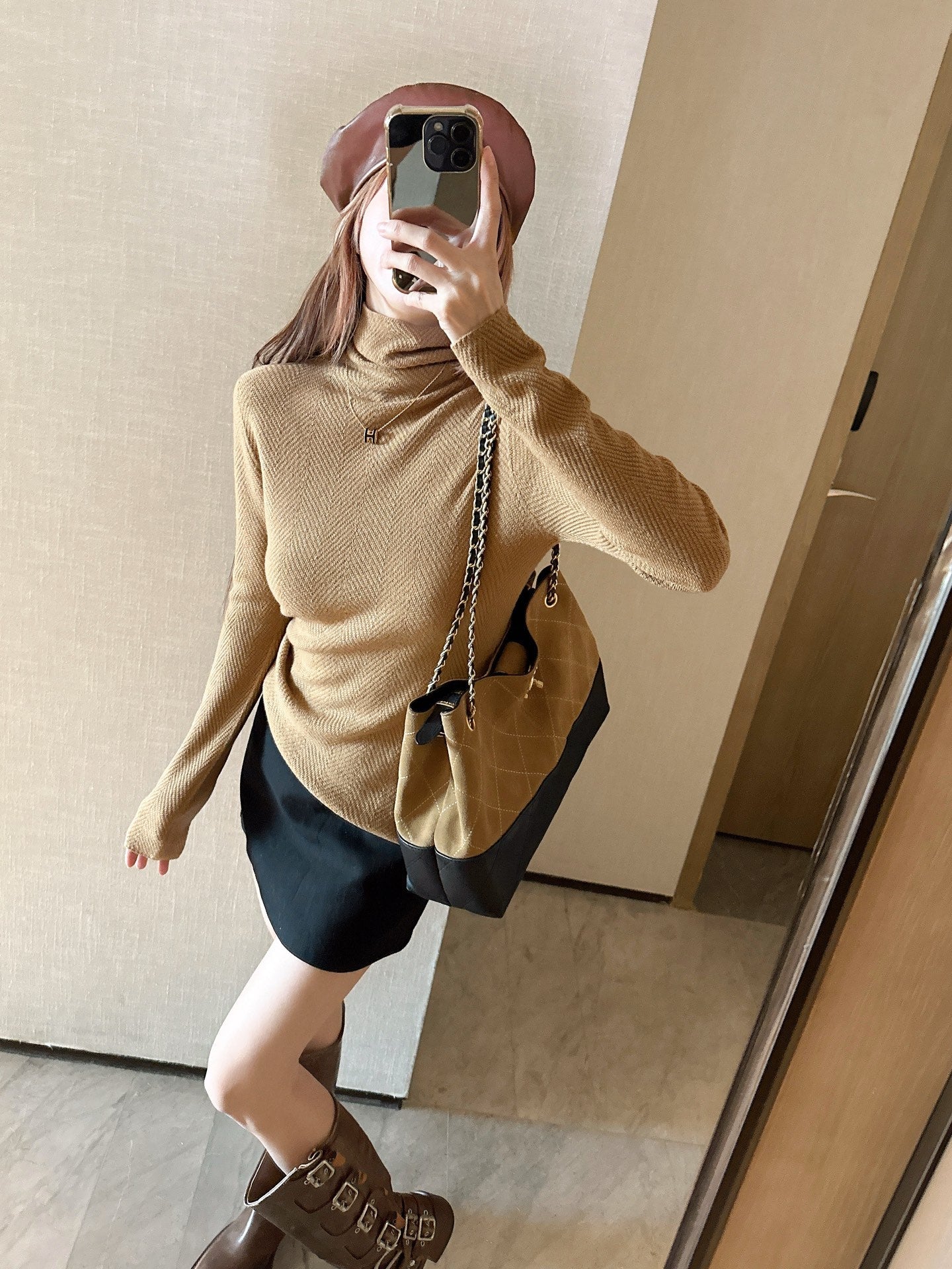 Loro NEW turtleneck base layer