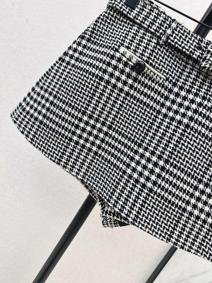 Sp NEW houndstooth culottes