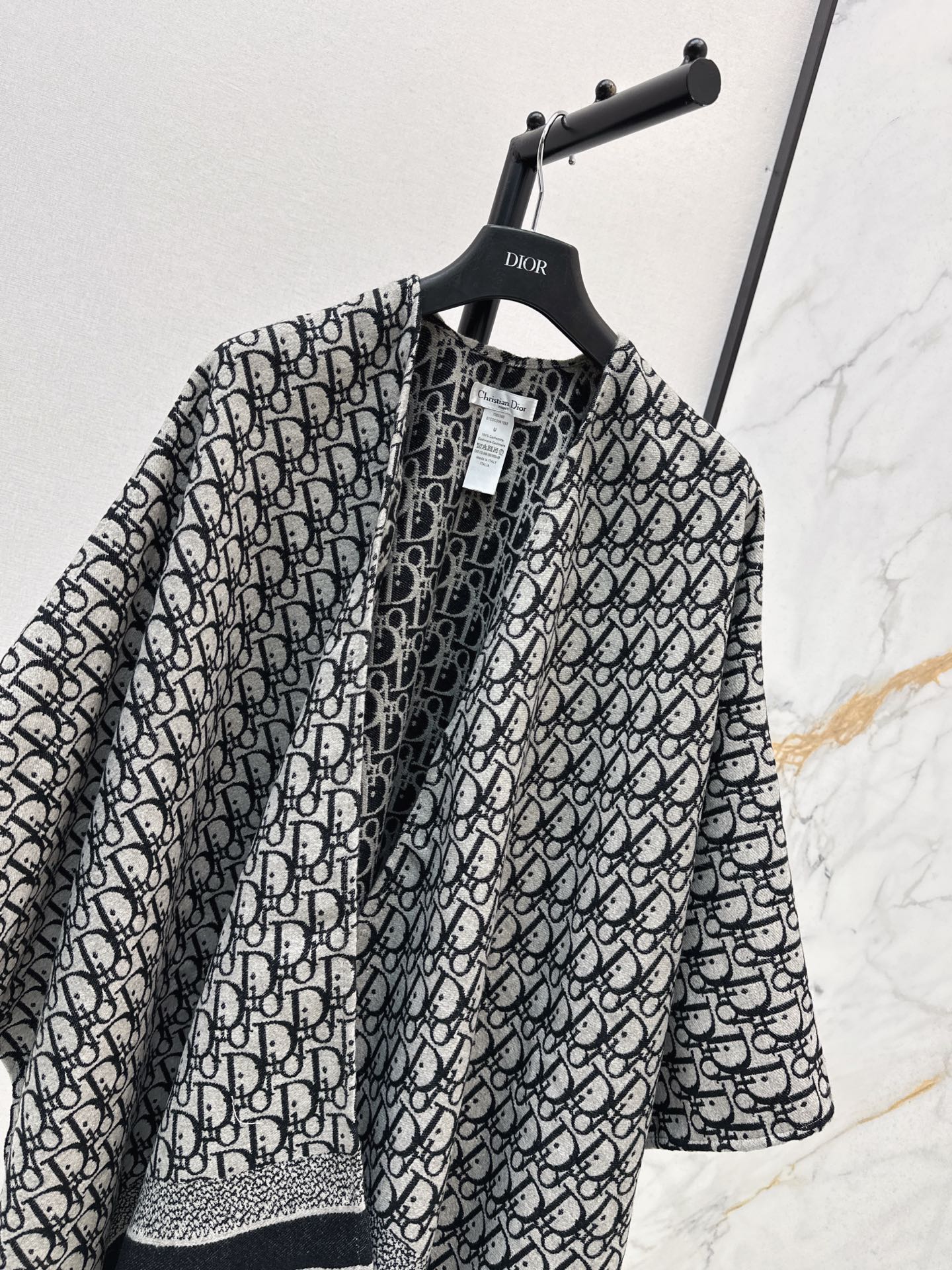 CD NEW Wool shawl cape