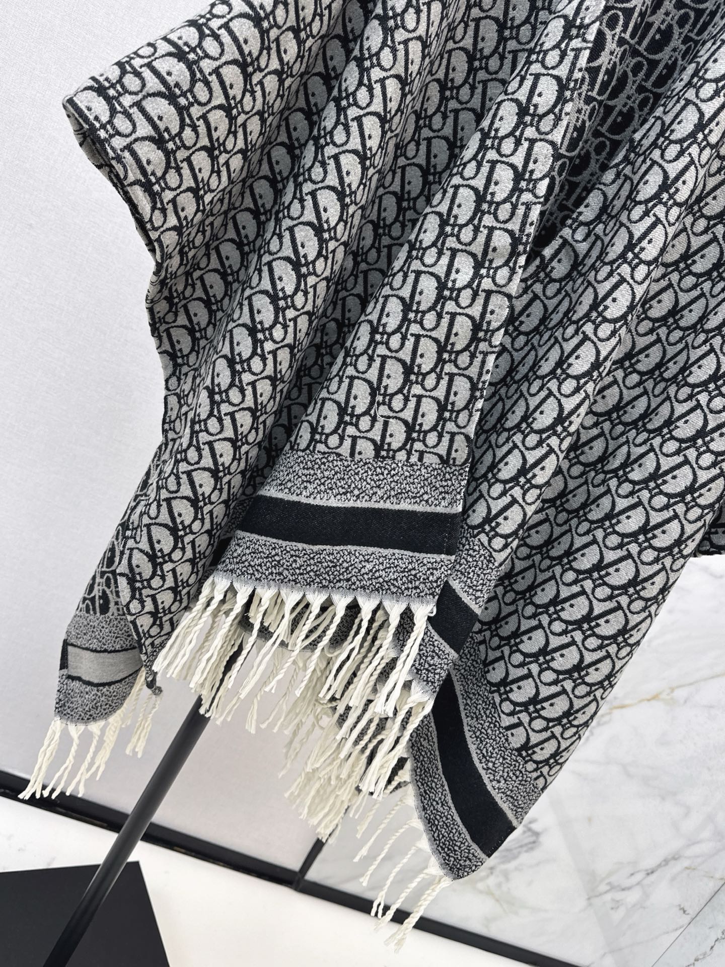 CD NEW Wool shawl cape