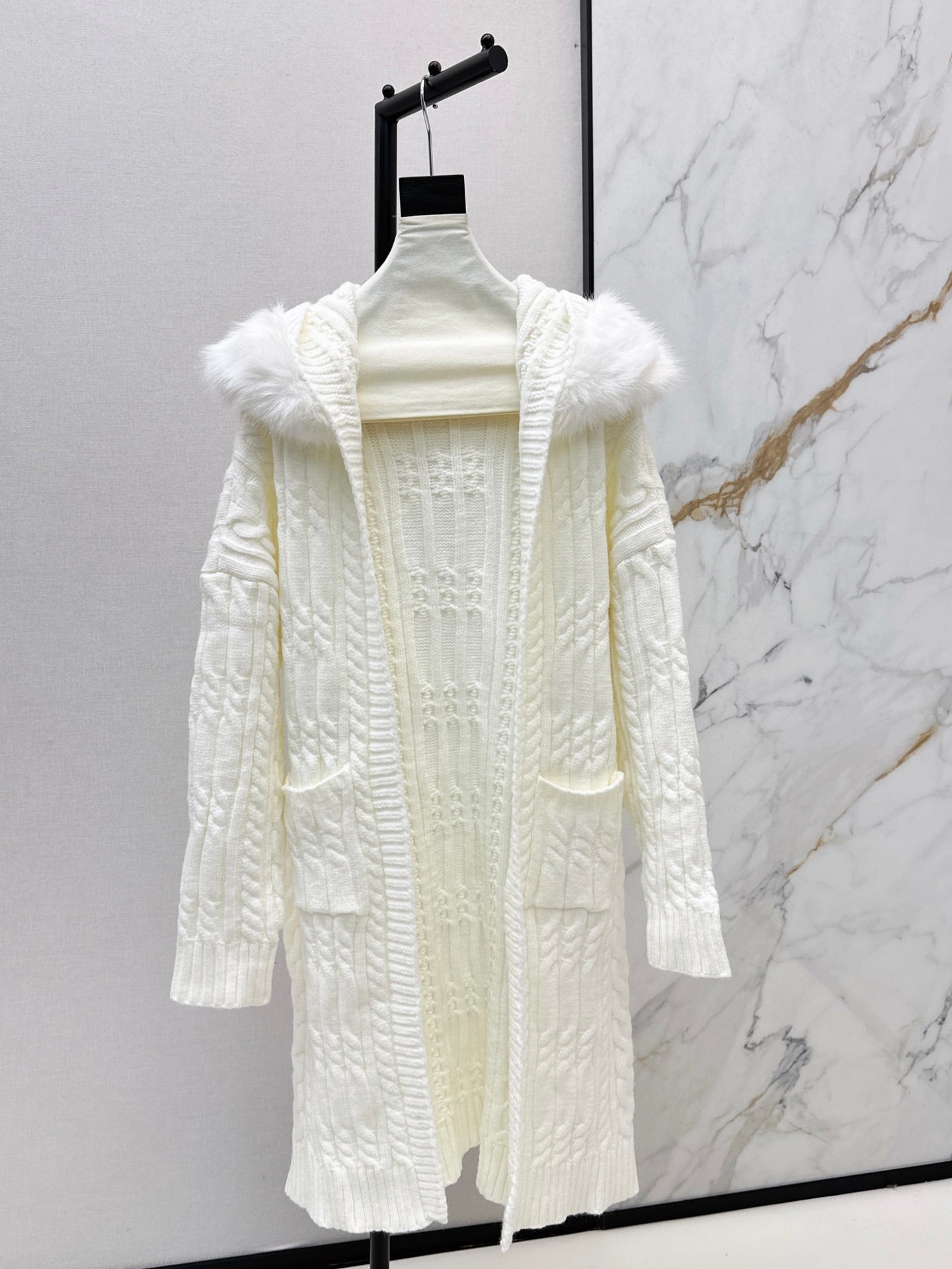 Fend NEW Knitted long coat