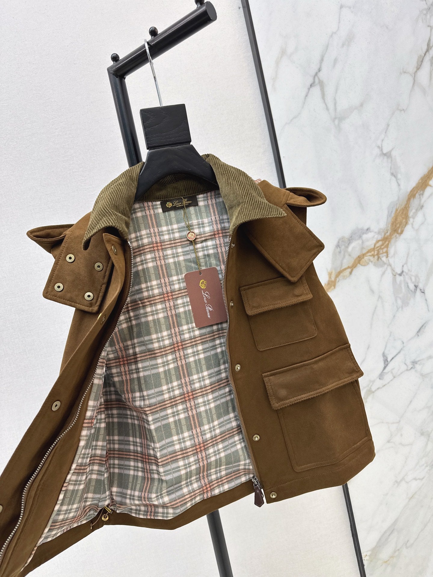 Loro NEW Hooded vest