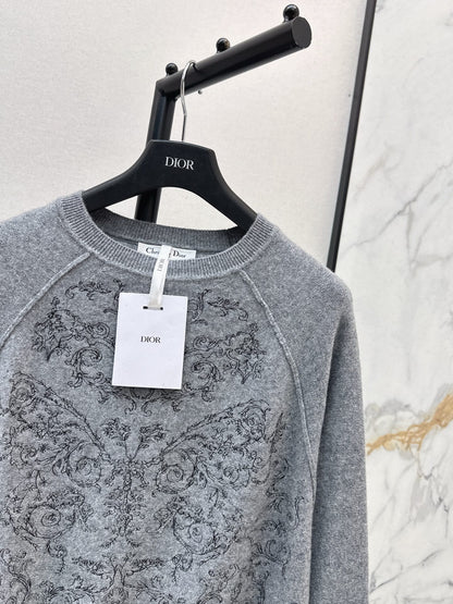 CD NEW Cashmere sweater