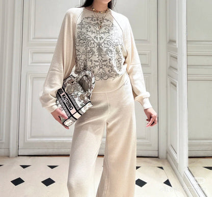 CD NEW Cashmere sweater