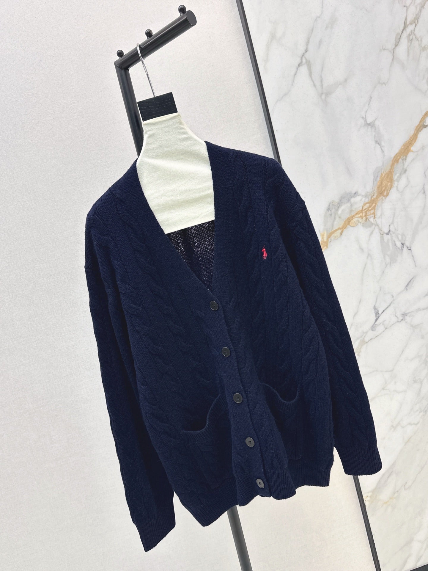 Ral NEW Loose V-neck cardigan