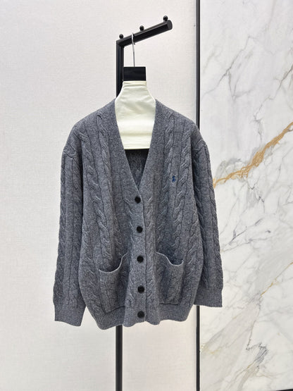 Ral NEW Loose V-neck cardigan
