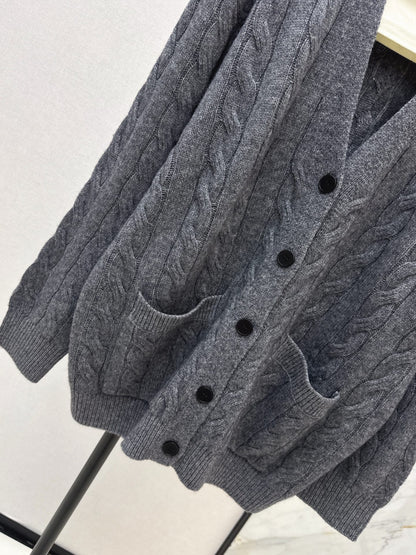 Ral NEW Loose V-neck cardigan