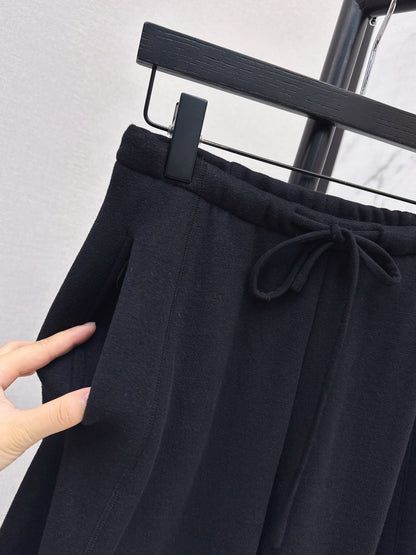 Brune NEW Straight pants