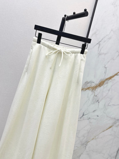 Brune NEW Straight pants