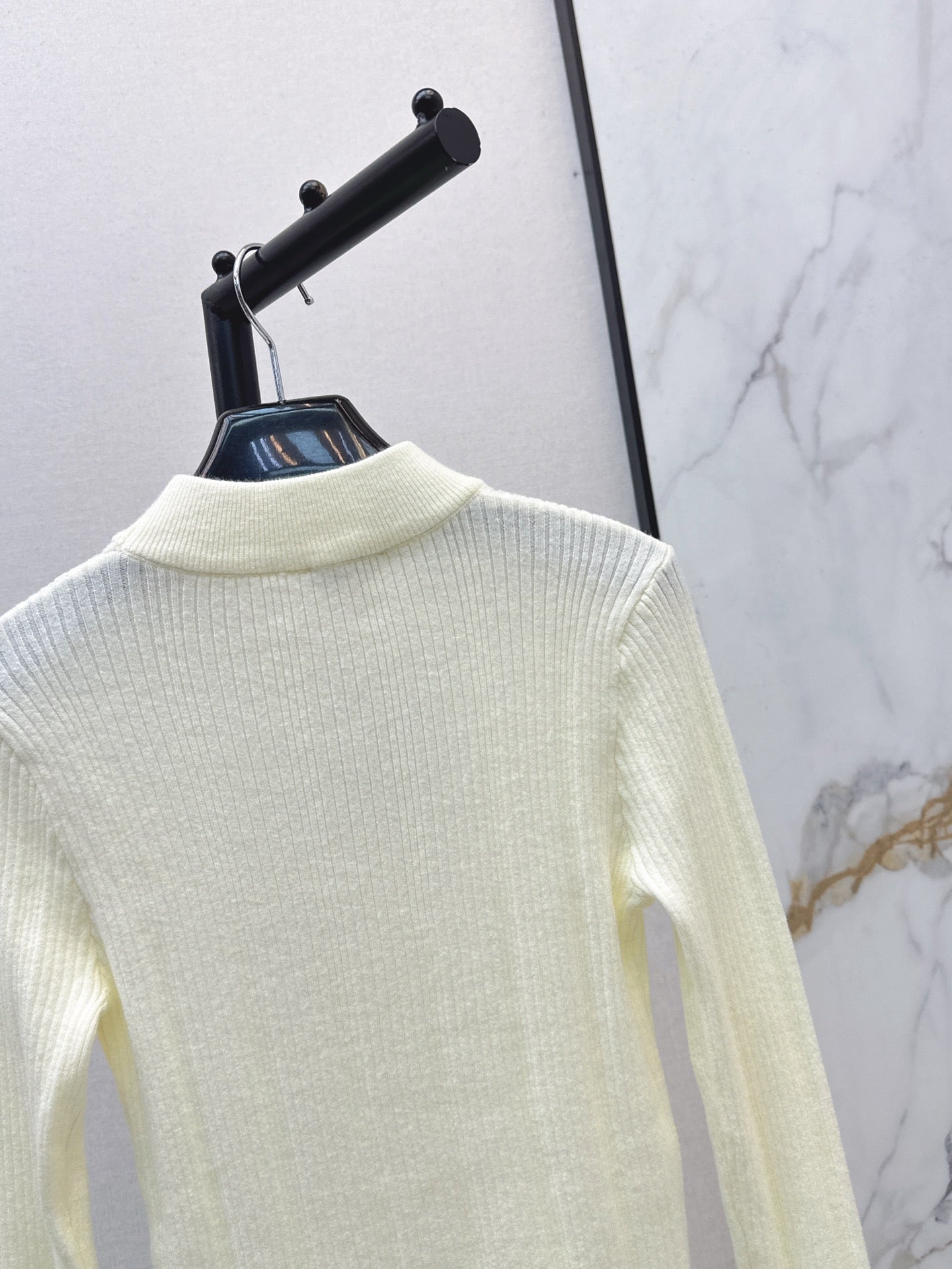 Saint NEW Knitted base sweater