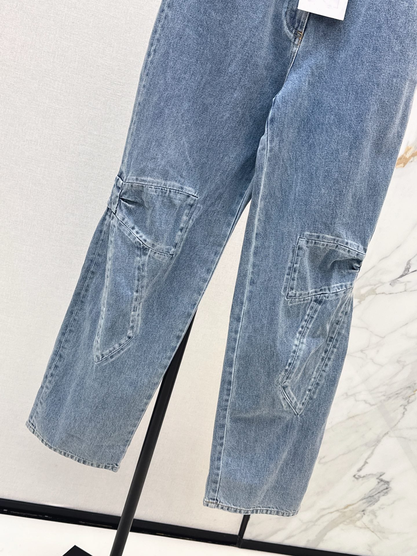 Chan NEW Workwear-style jeans