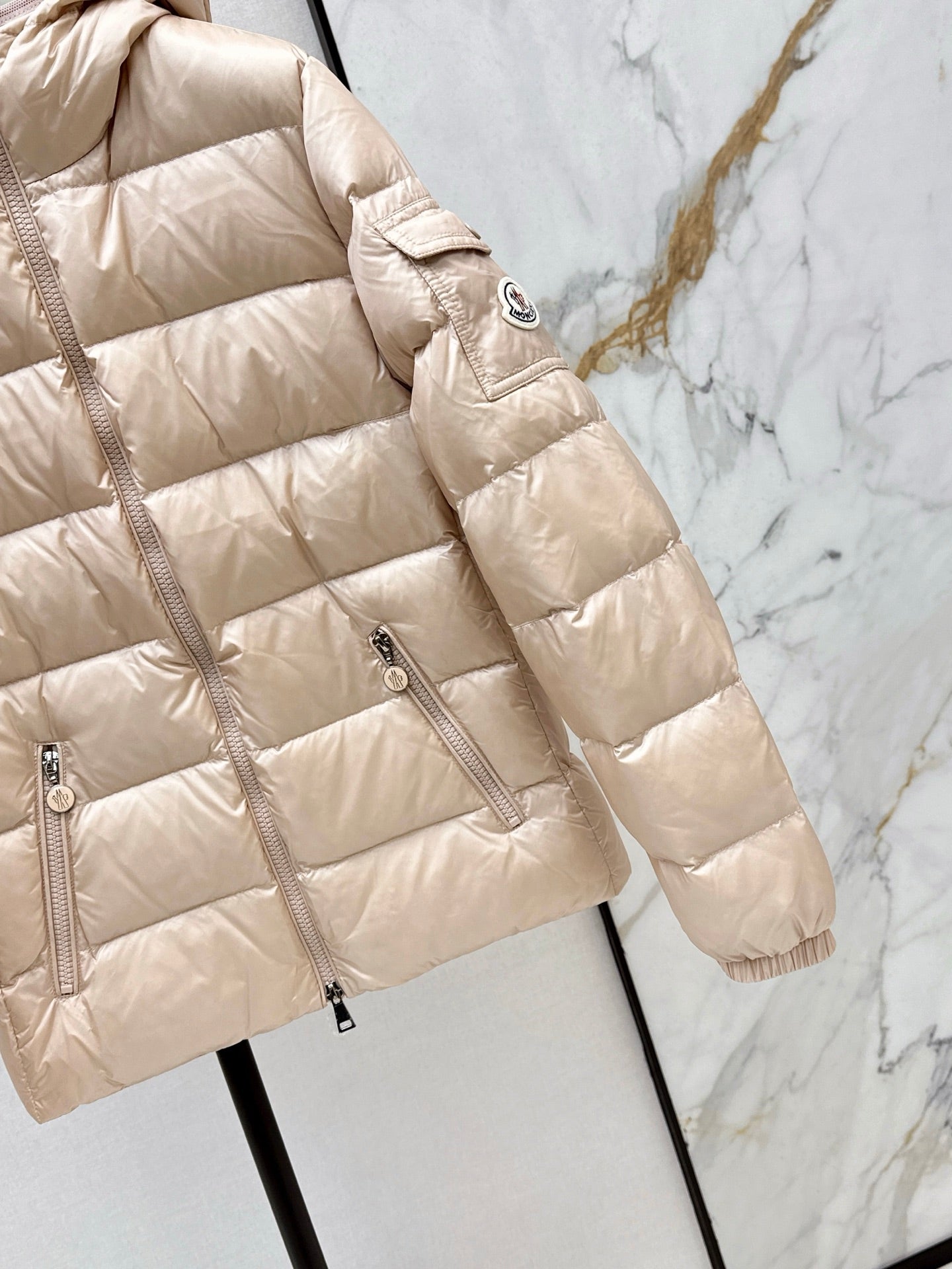 MONC NEW Hooded down jacket