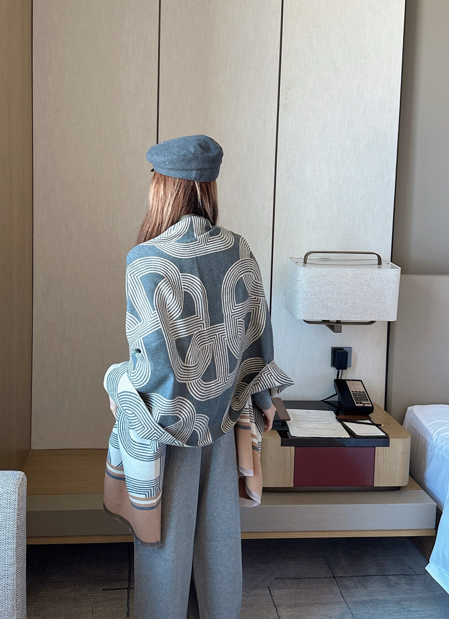 Herm NEW knitted suit