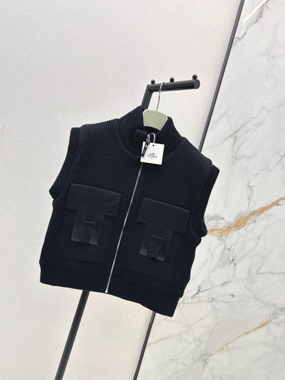Herm NEW wool knitted vest