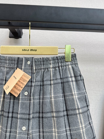 CD NEW plaid skirt